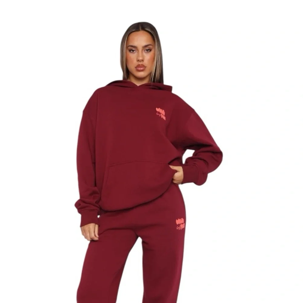 White Fox Boutique Capsule 9 Star Of The Moment Oversized Hoodie Burgundy S/M NW - Picture 4 of 4